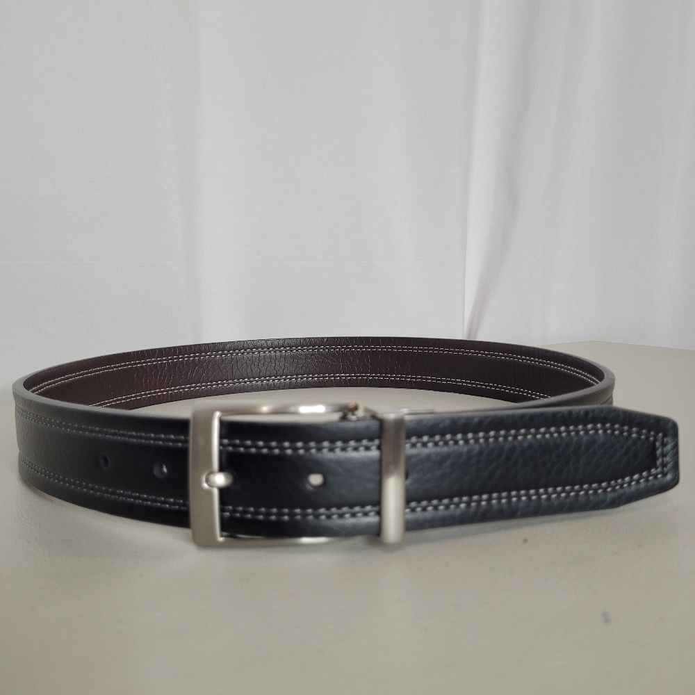 Nike Double Row Stitched Reversible Belt - Size 32/S